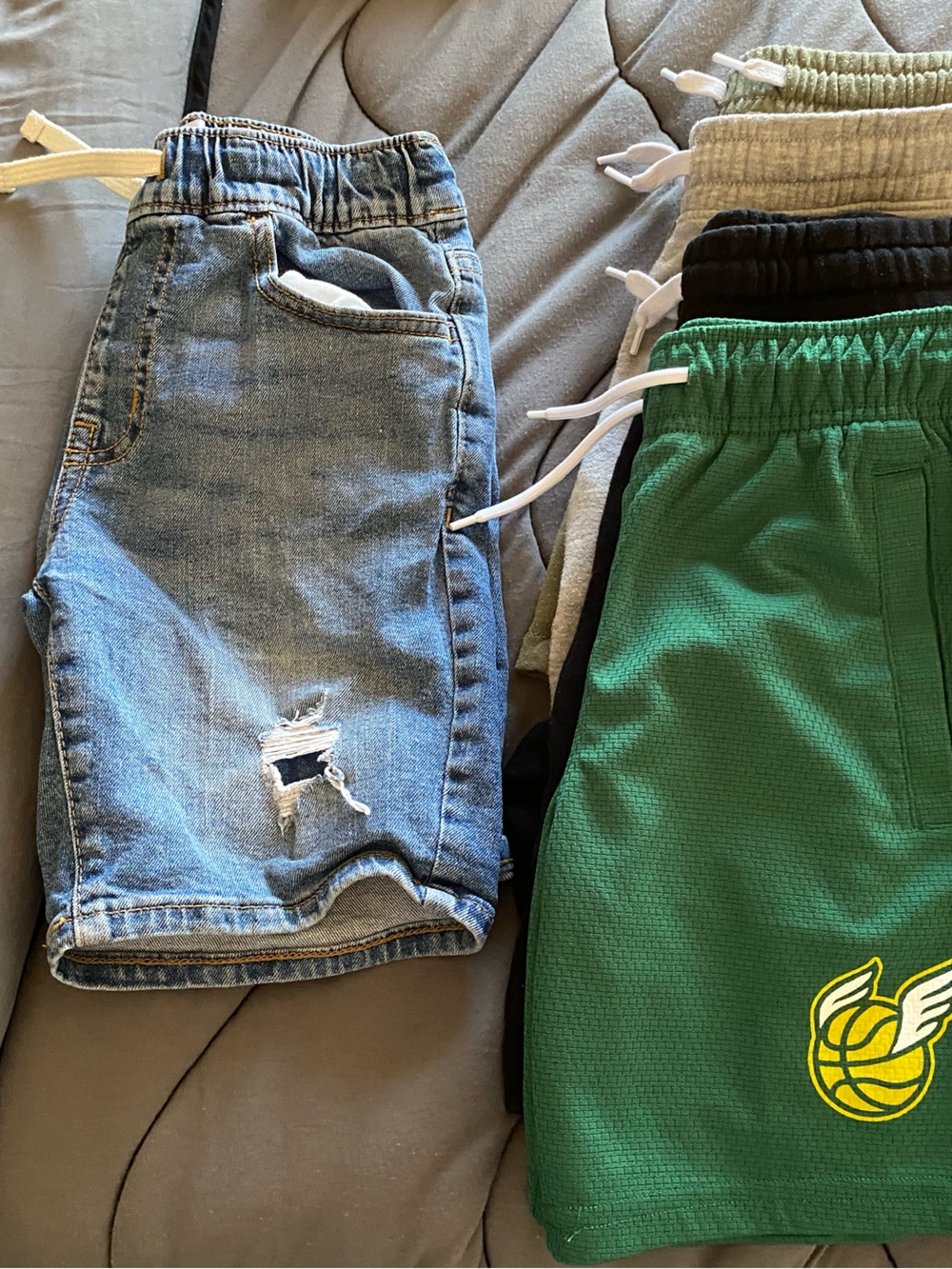 Boys old navy shorts